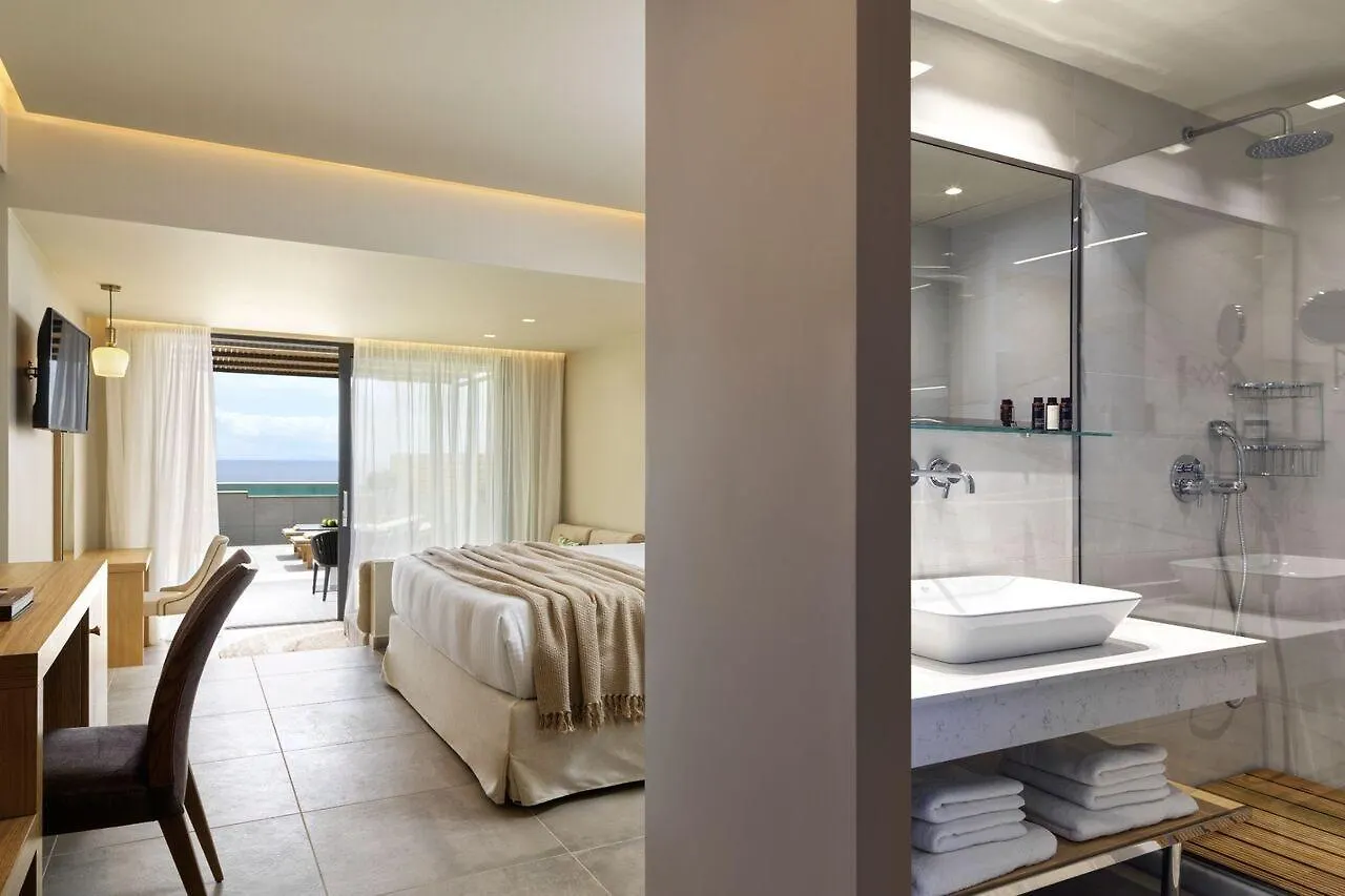 Celestial Hotel Luxury Suites And Spa Afrato