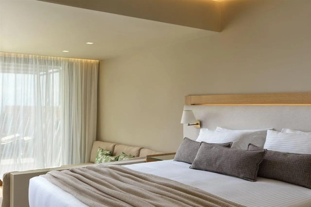 Celestial Hotel Luxury Suites And Spa Afrato